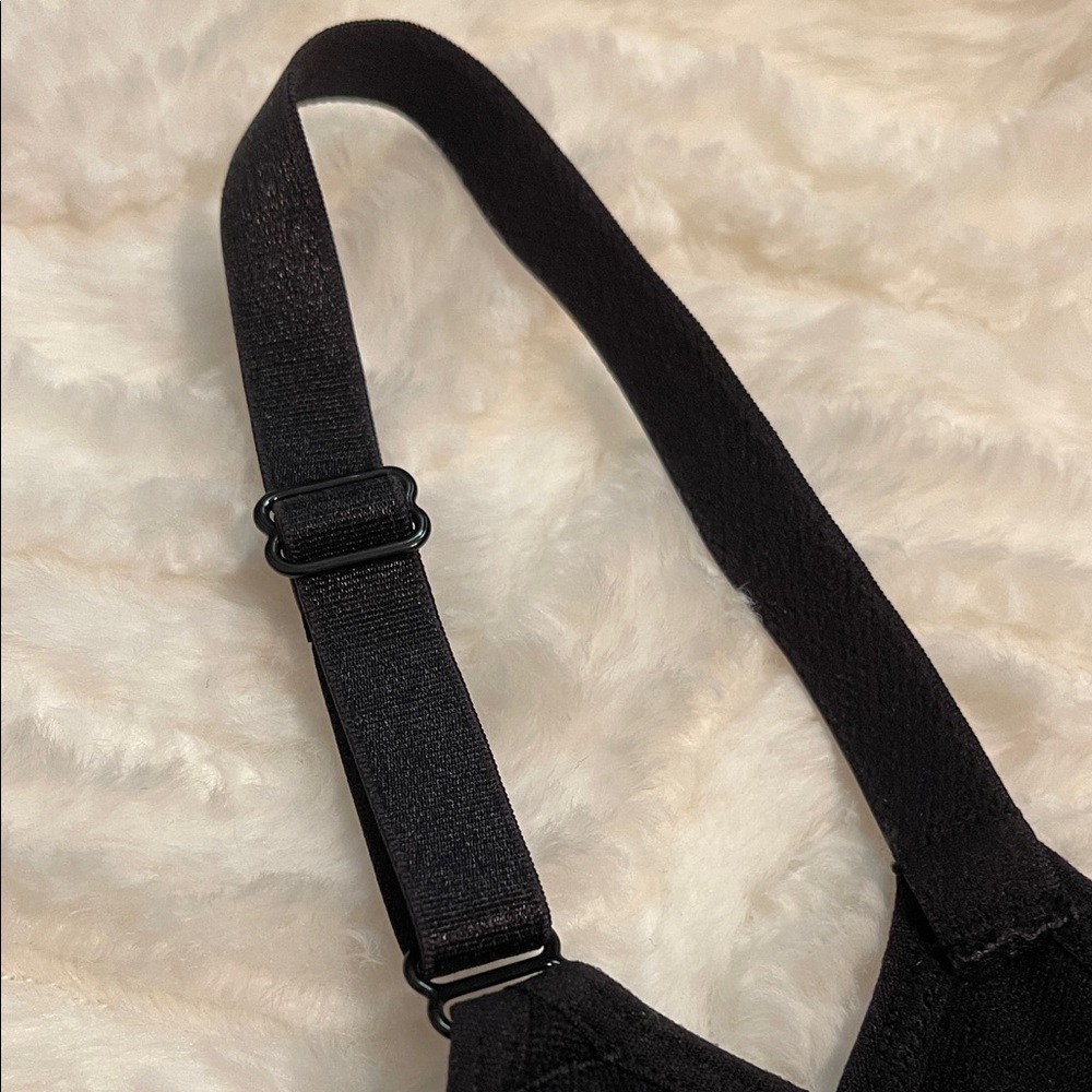 NWT Shapermint Black Essentials Scoop Neck Cami - Picture 4 of 12